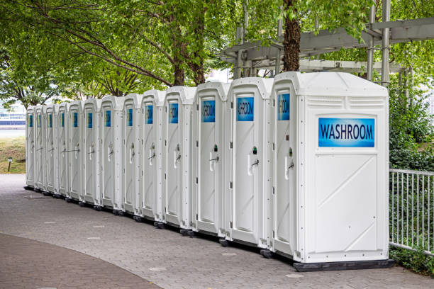 Best Portable restroom trailer rental  in Abingdon, VA